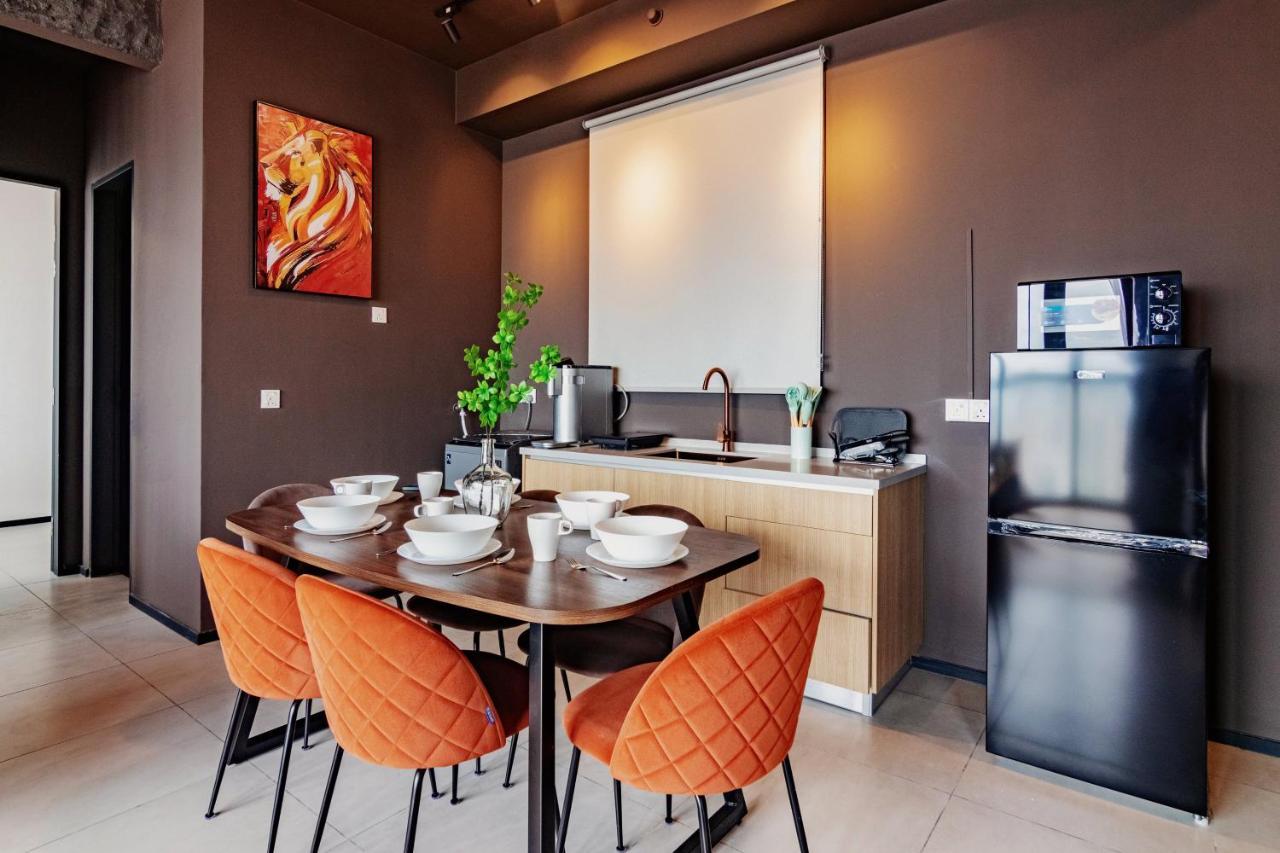 Jelutong Urban Suites, Spectre Collection By Stellar Alv المظهر الخارجي الصورة